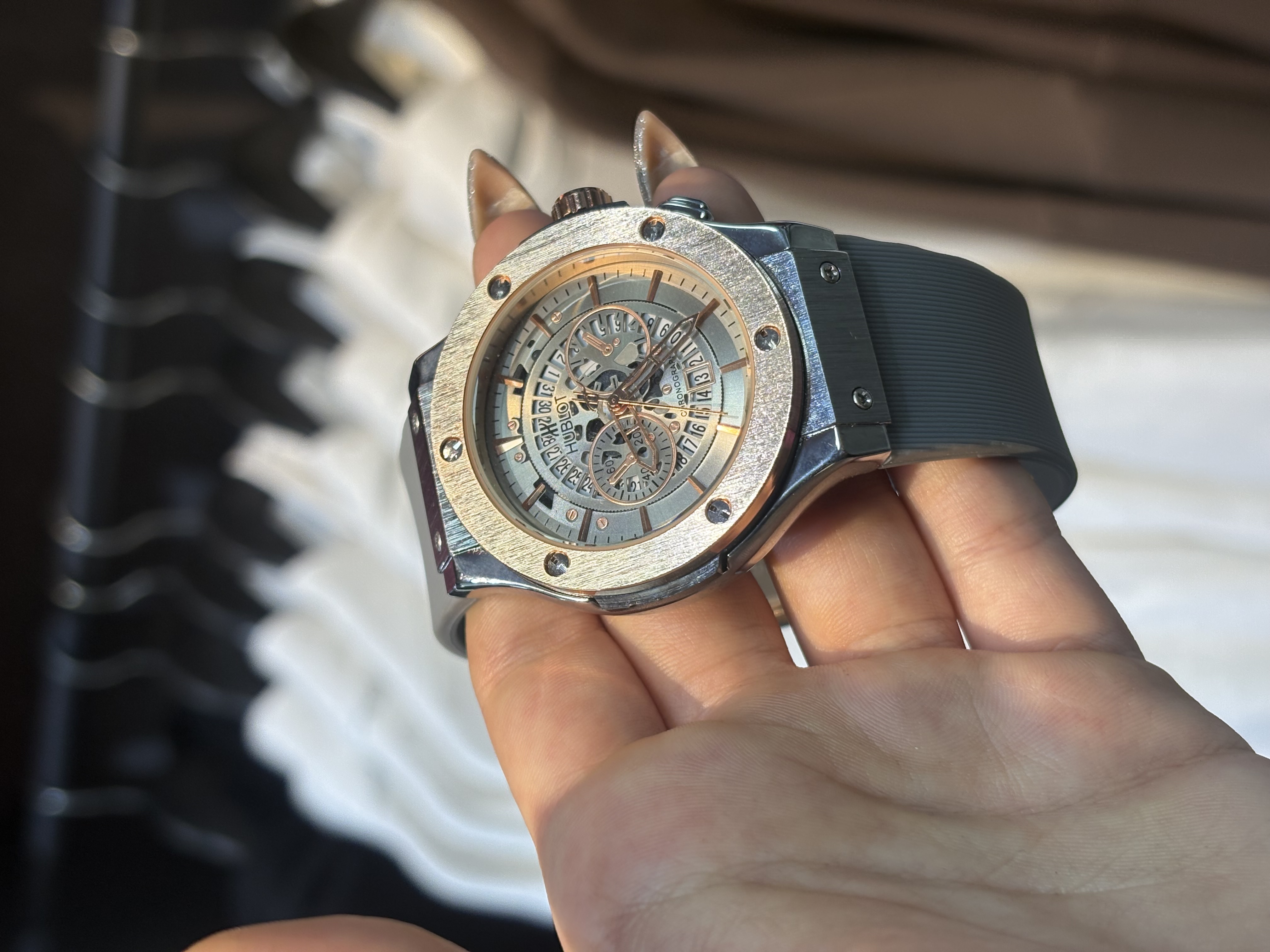 ساعت مردانه دیجیتالی بند سیلیکونی hublot